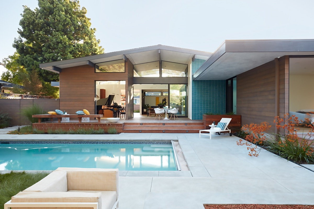 Mid-Century Modern Style House