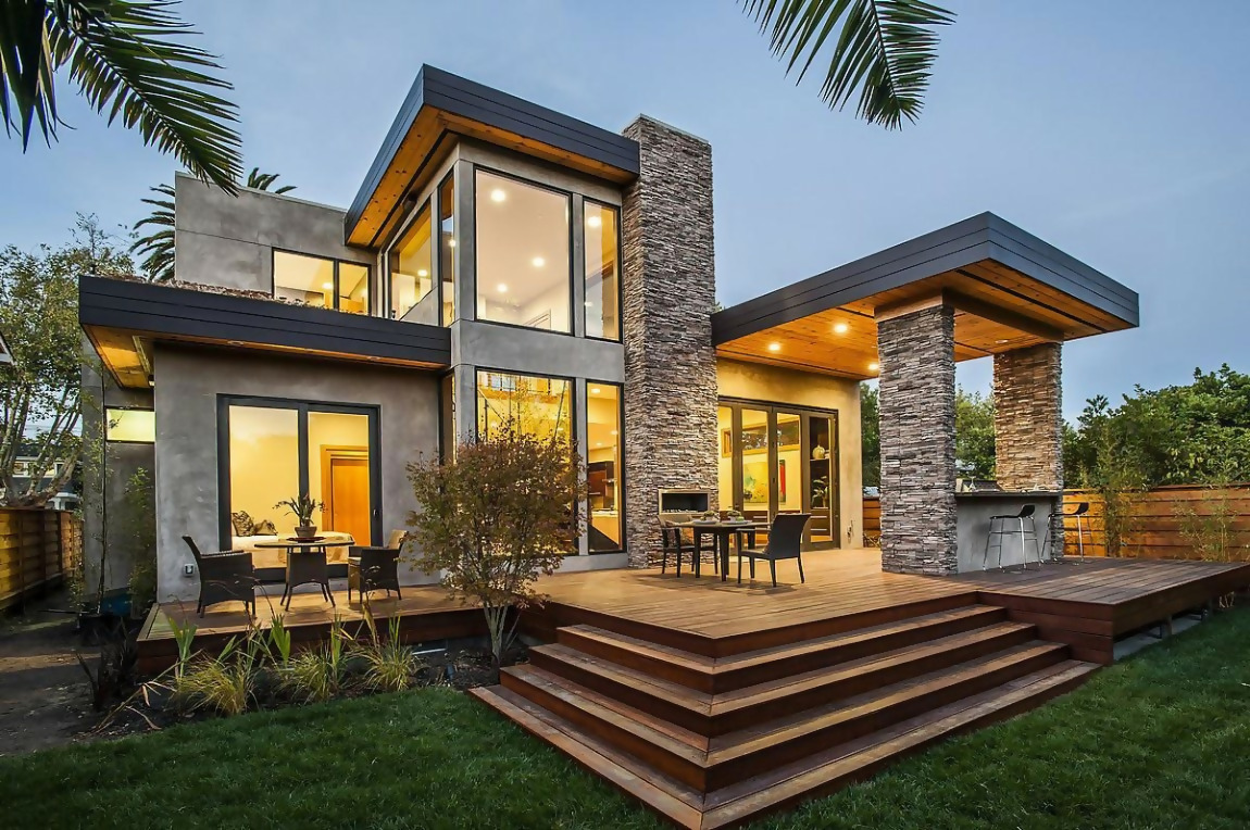 Contemporary Style Home